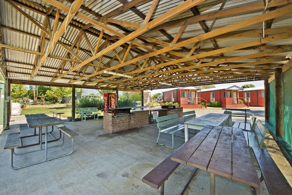 Albany Holiday Park 5/18