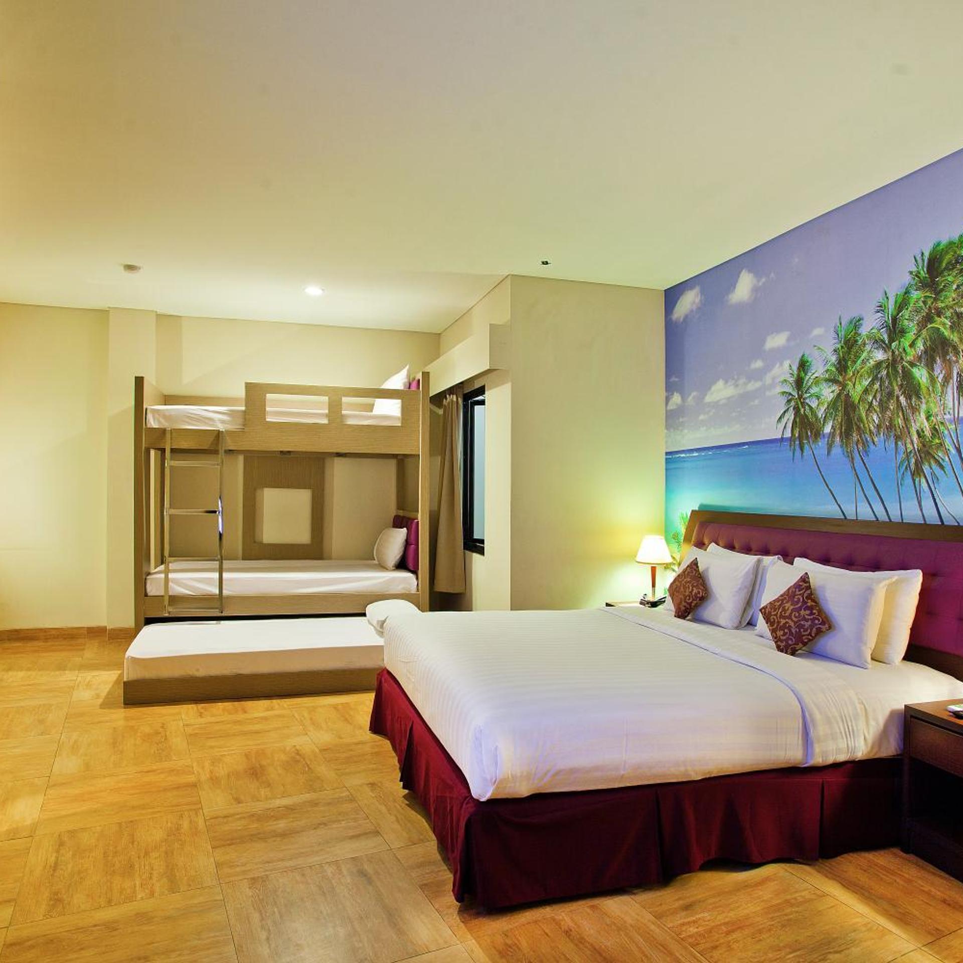 Family, Bunk Bed, No Window، Kuta Central Park Hotel 3/4