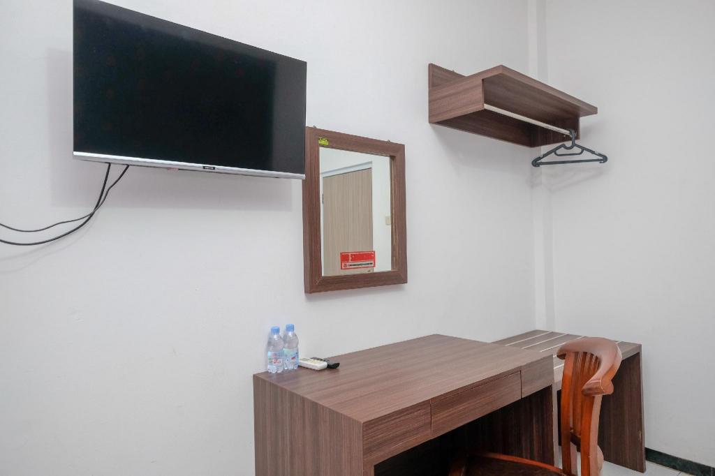 RedDoorz near Moro Mall Purwokerto 11/43