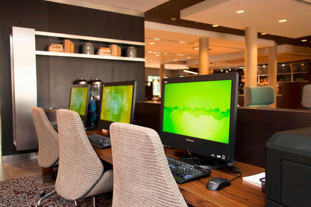 Courtyard by Marriott Houston City Place 44/50