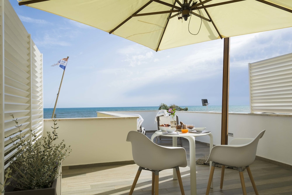 Hotel Miramare 65/77