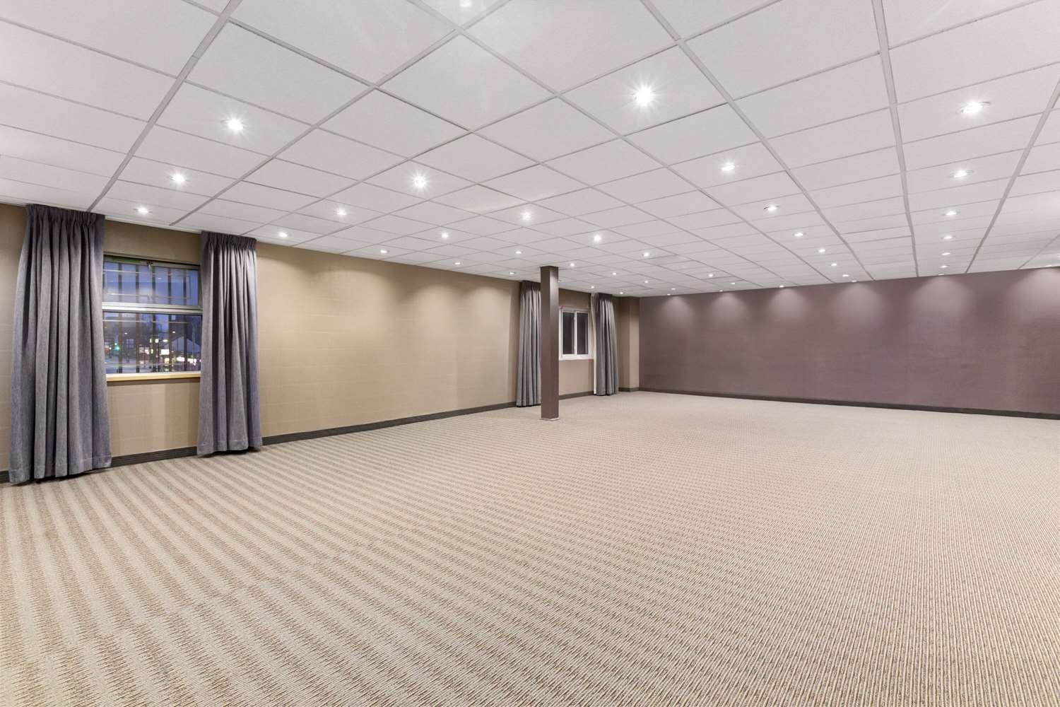 Days Inn by Wyndham Ottawa 4/31