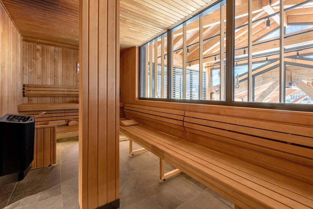 Alpina Eclectic Hotel & Spa 16/50