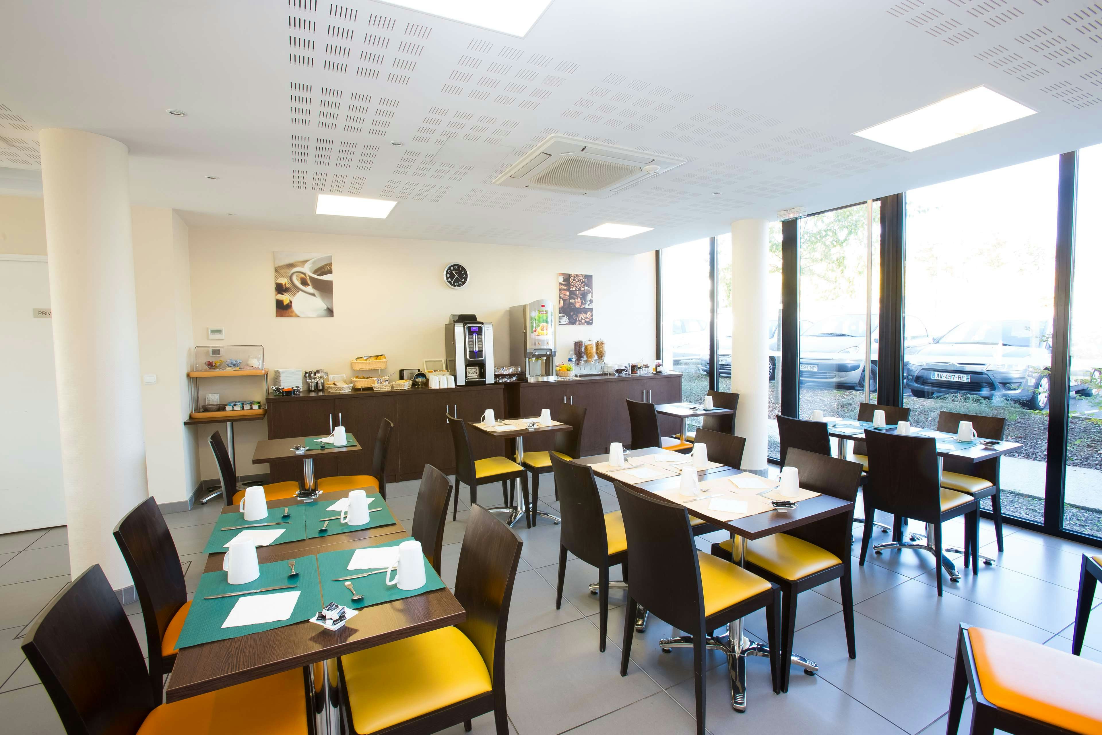 All Suites Appart Hotel Pau 7/13