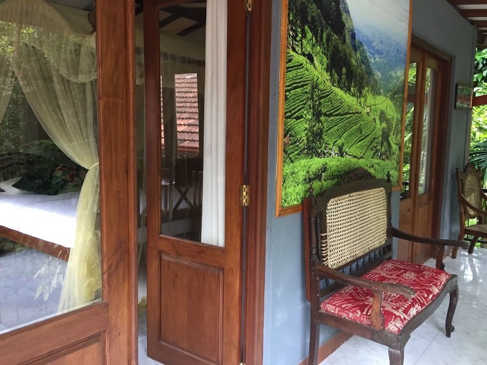 Yalegoda Walauwa Homestay 12/50