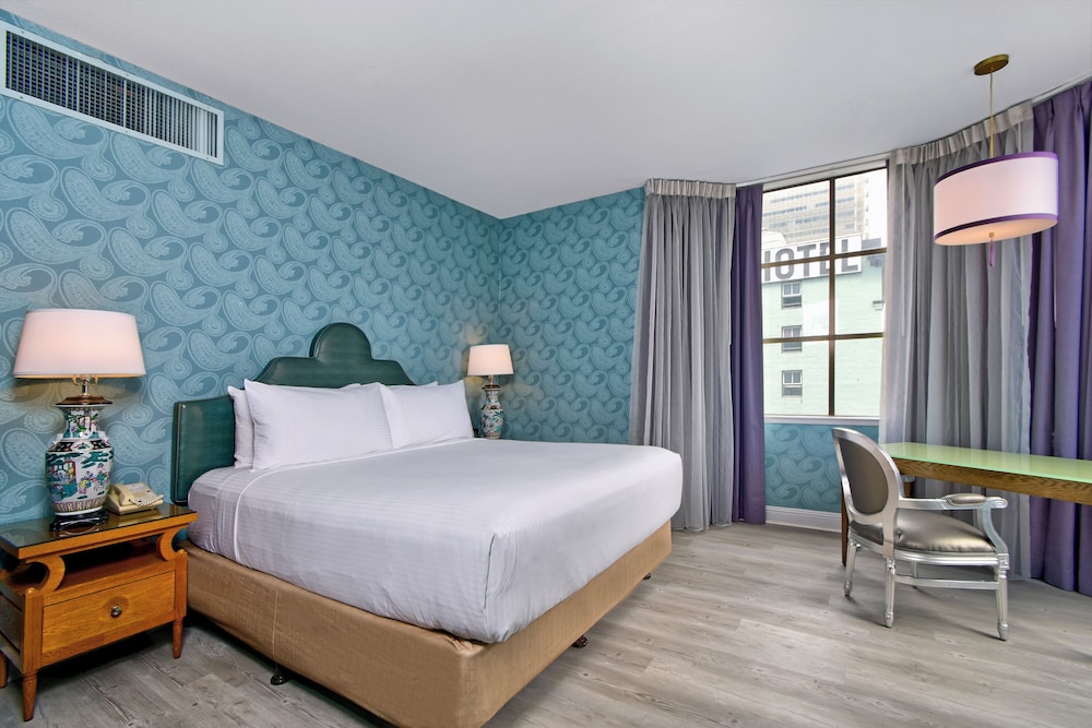Hotel Fiona 25/50