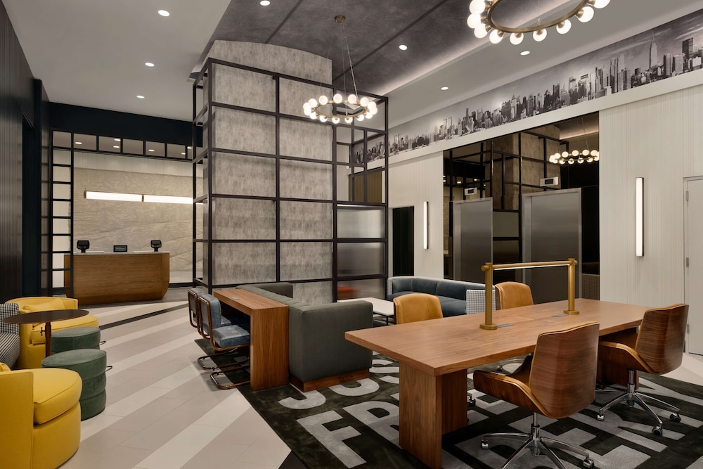 Doubletree By Hilton New York Downtown 37/39