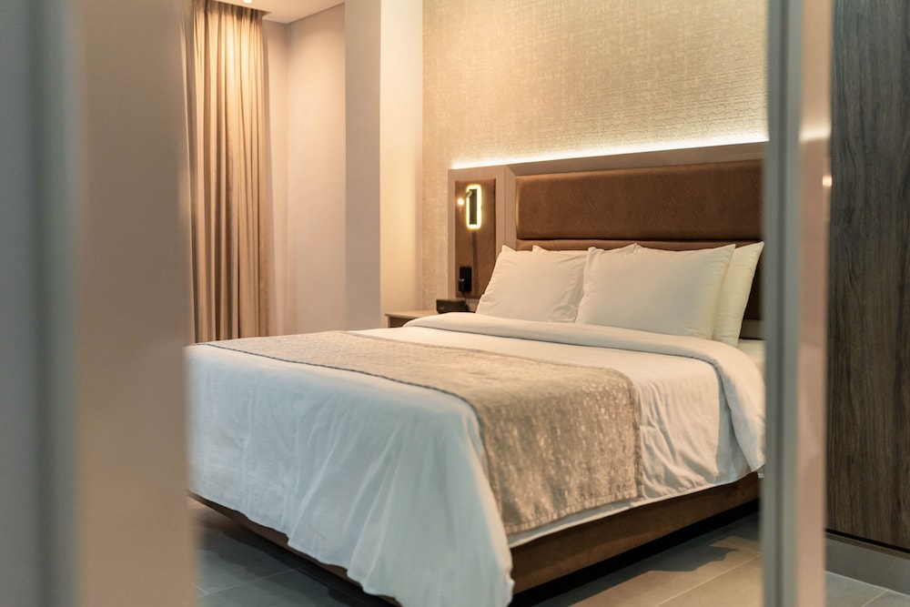 Amari Living Suites 11/31