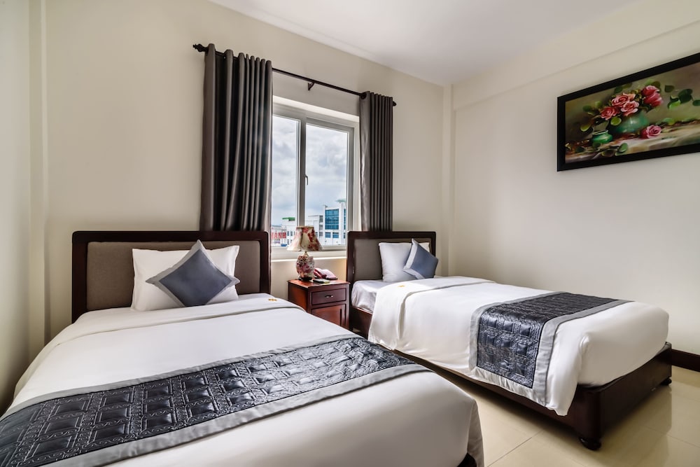 Baly Hotel 22/72