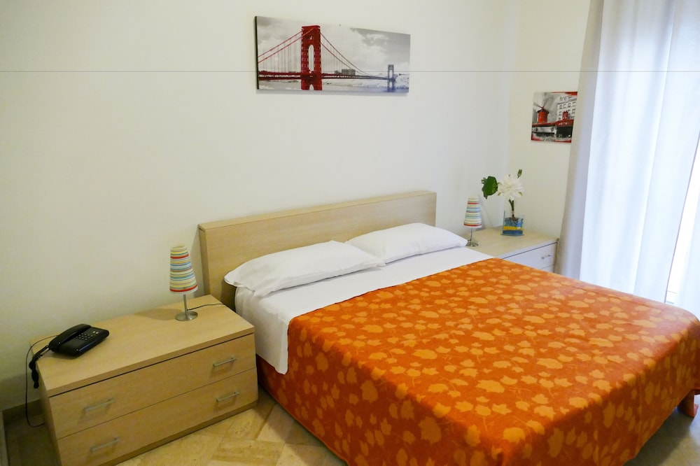 1 BEDROOM, APARTMENT