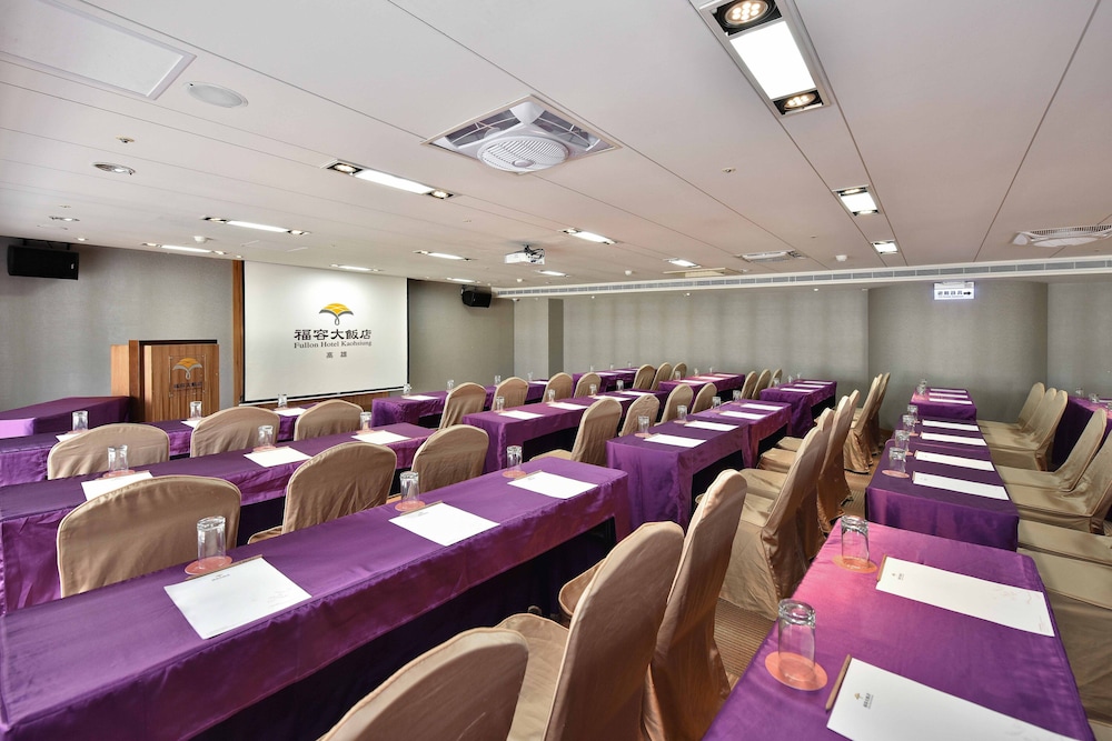 FULLON HOTEL KAOHSIUNG 36/50