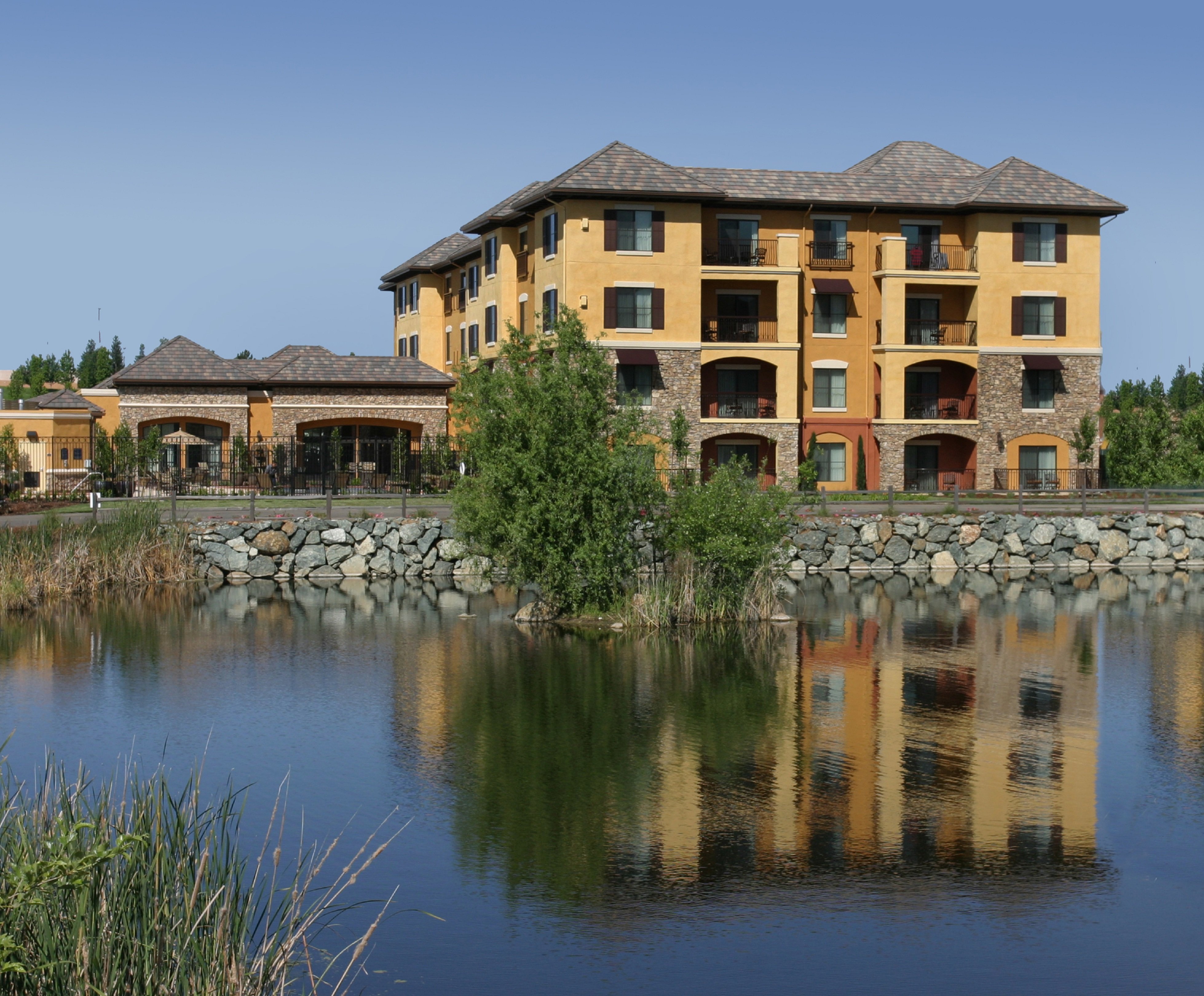 Holiday Inn Express Hotel And Suites el Dorado Hills 67/70