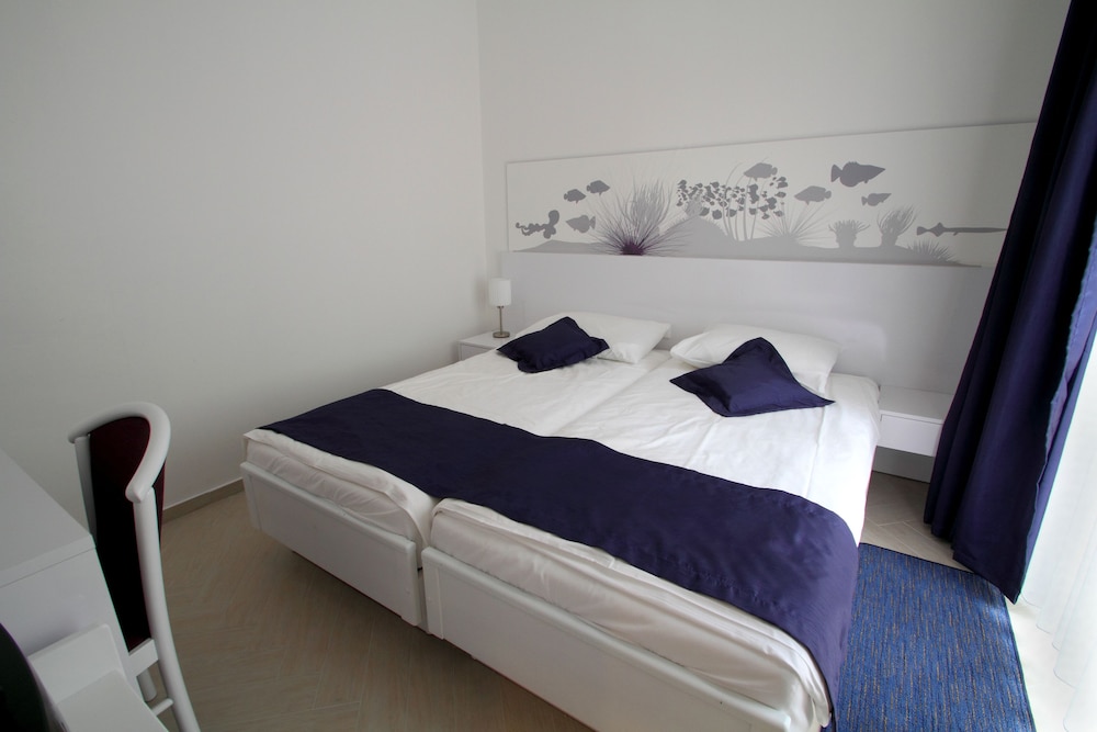 Hotel Cavtat 16/68