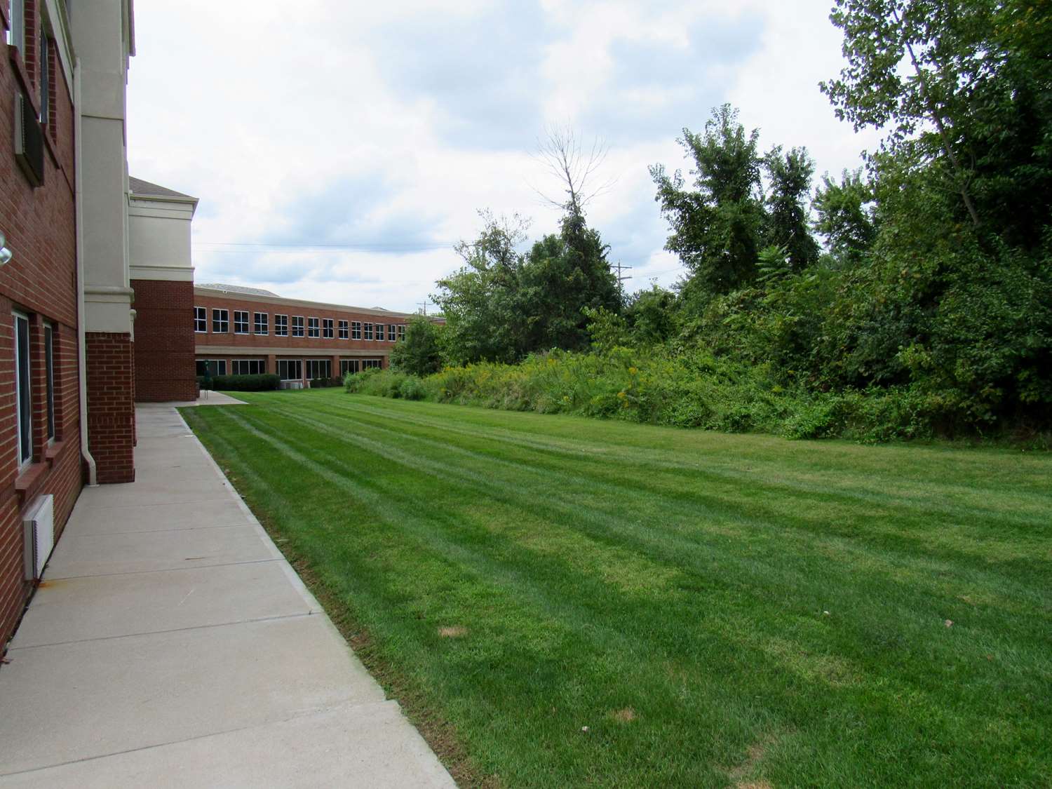 Sonesta Simply Suites Columbus Airport Gahanna 31/32