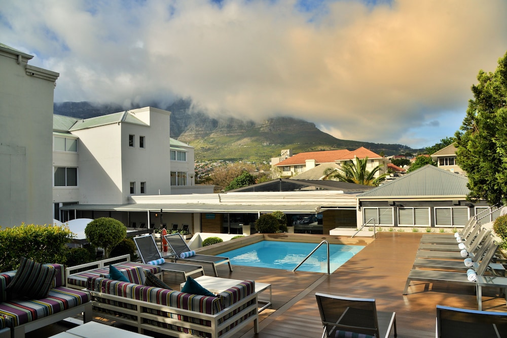 Cape Milner 44/50