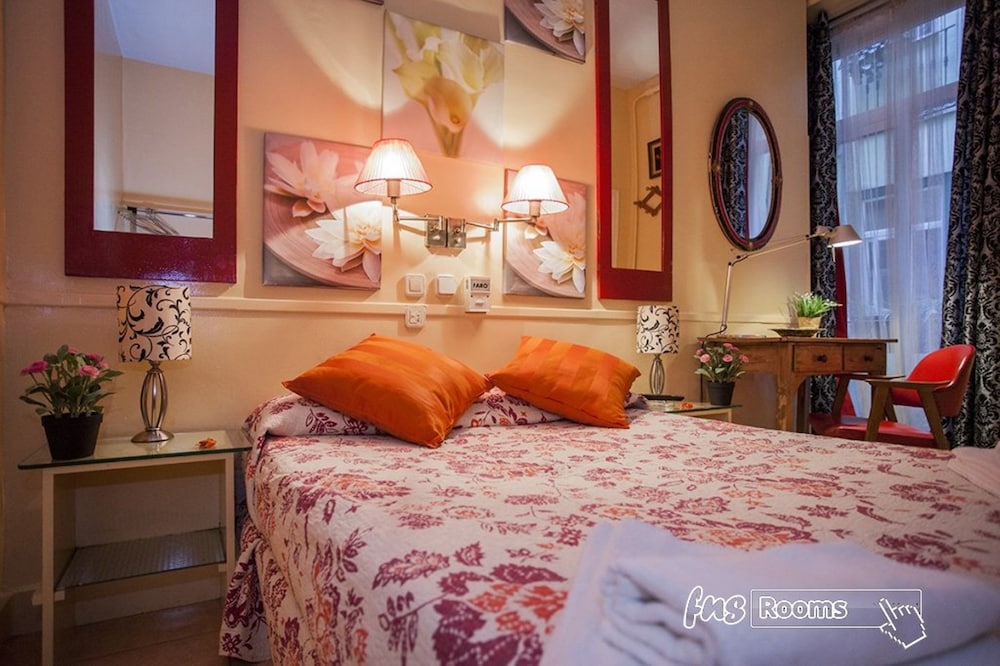 Hostal La Fontana 13/65