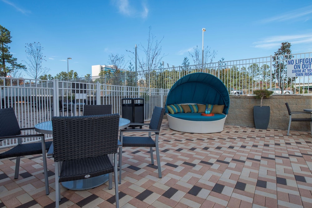 Hampton Inn Greenville/I-385 Haywood Mall 5/42