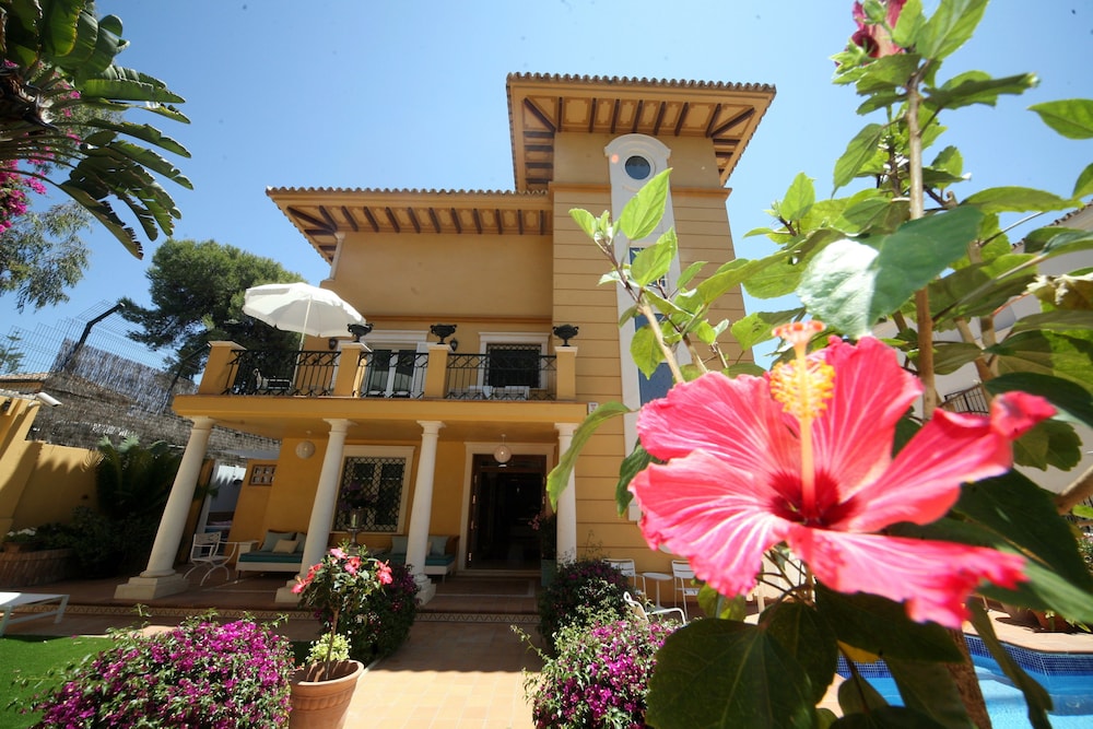 Villa Lorena Malaga 1/72