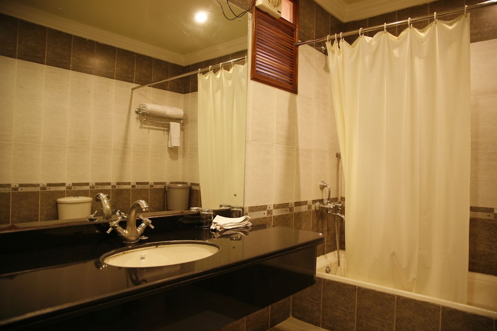 Hotel Ranthambore Regency 48/50
