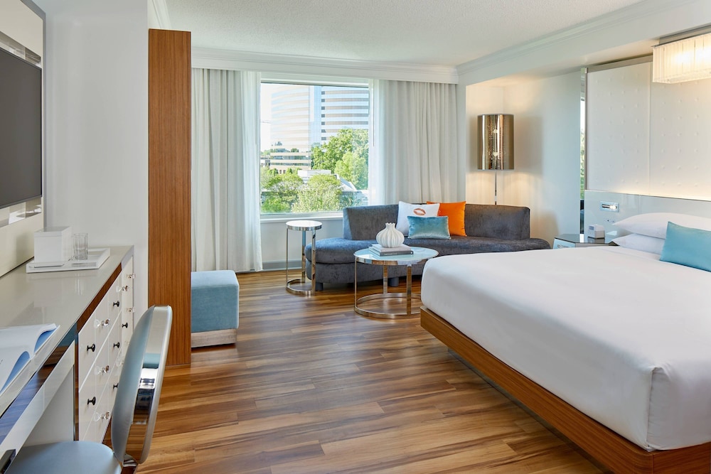 Renaissance Charlotte Southpark Hotel 11/65
