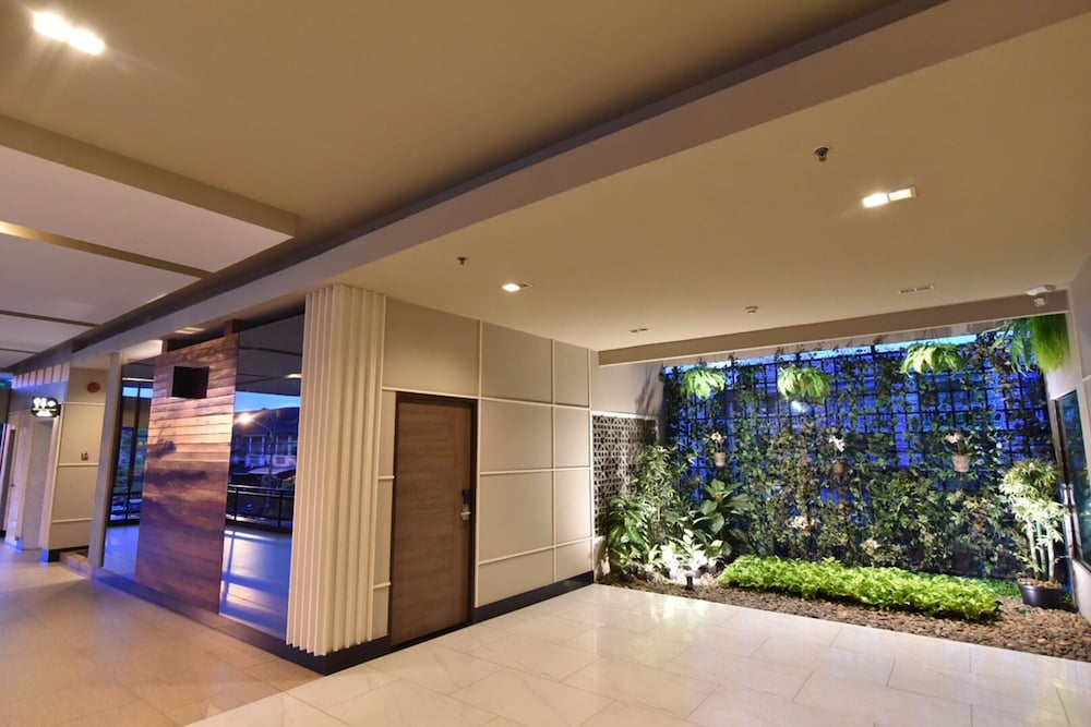 Leevana Hotel Hat Yai 8/40