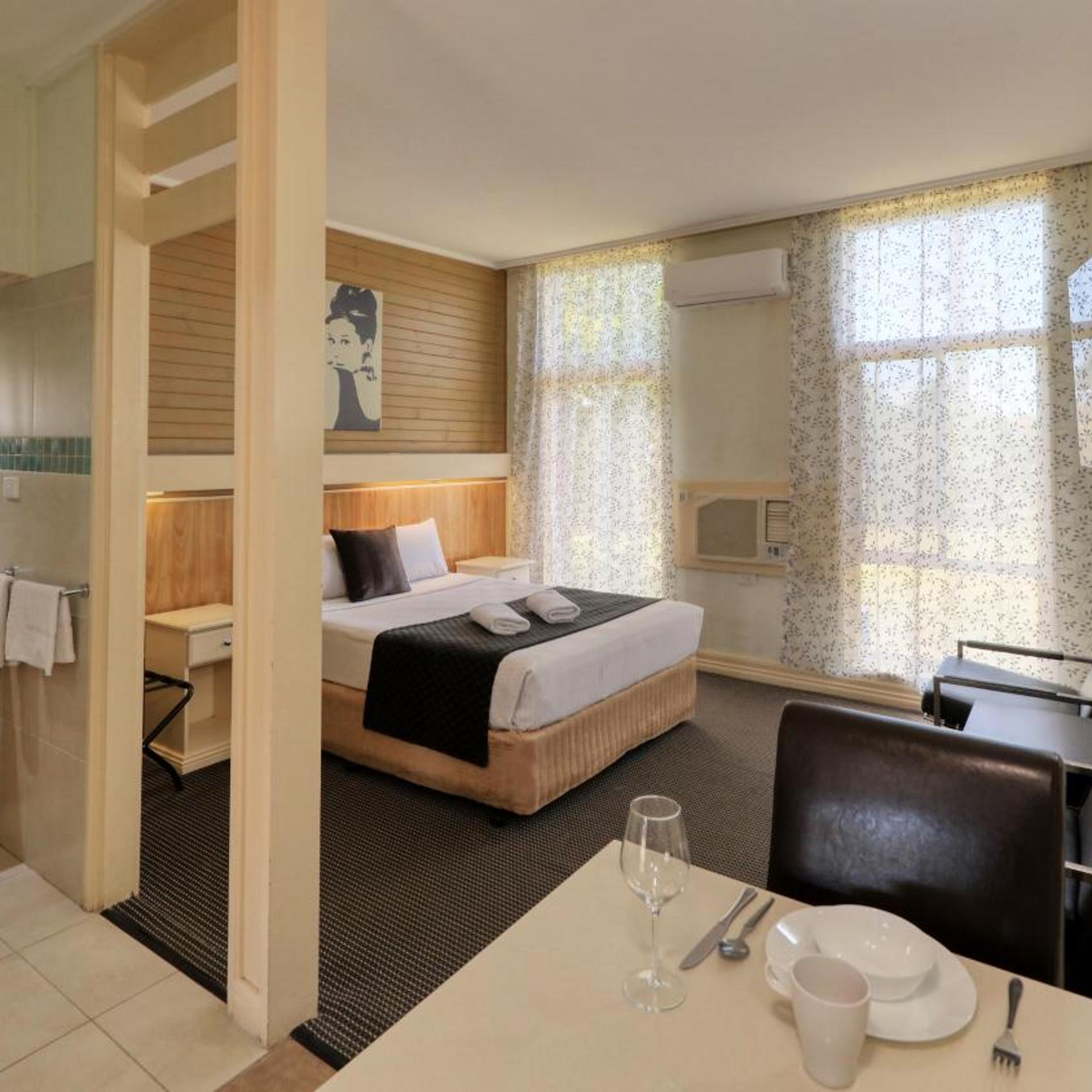 ROSE CITY MOTOR INN 39/39