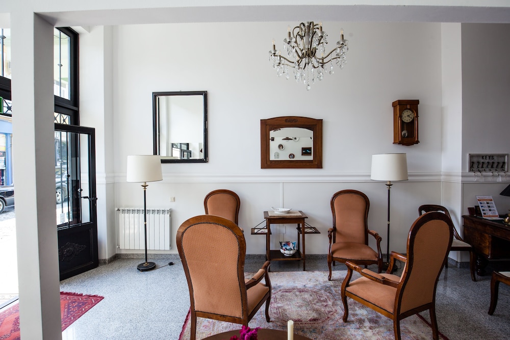 Hotel N16 30/48