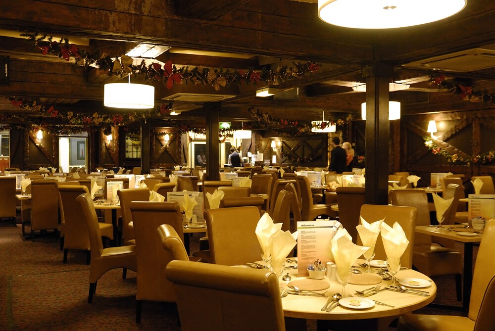 Claremont Hotel 38/45