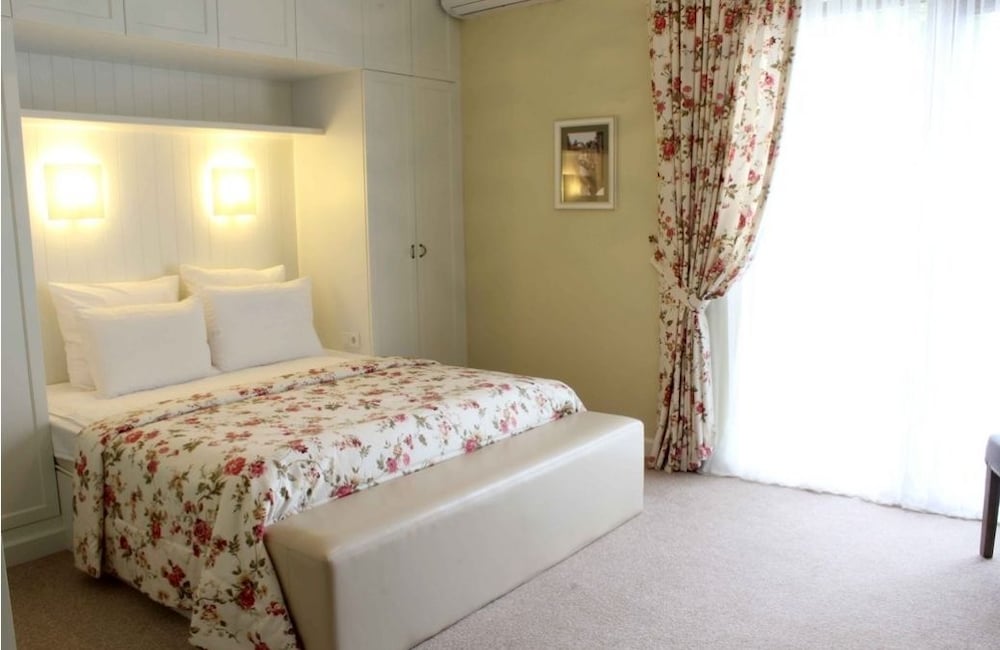 Room at Ambassadori Kachreti Golf Resort, Gurjaani, KACHRETI