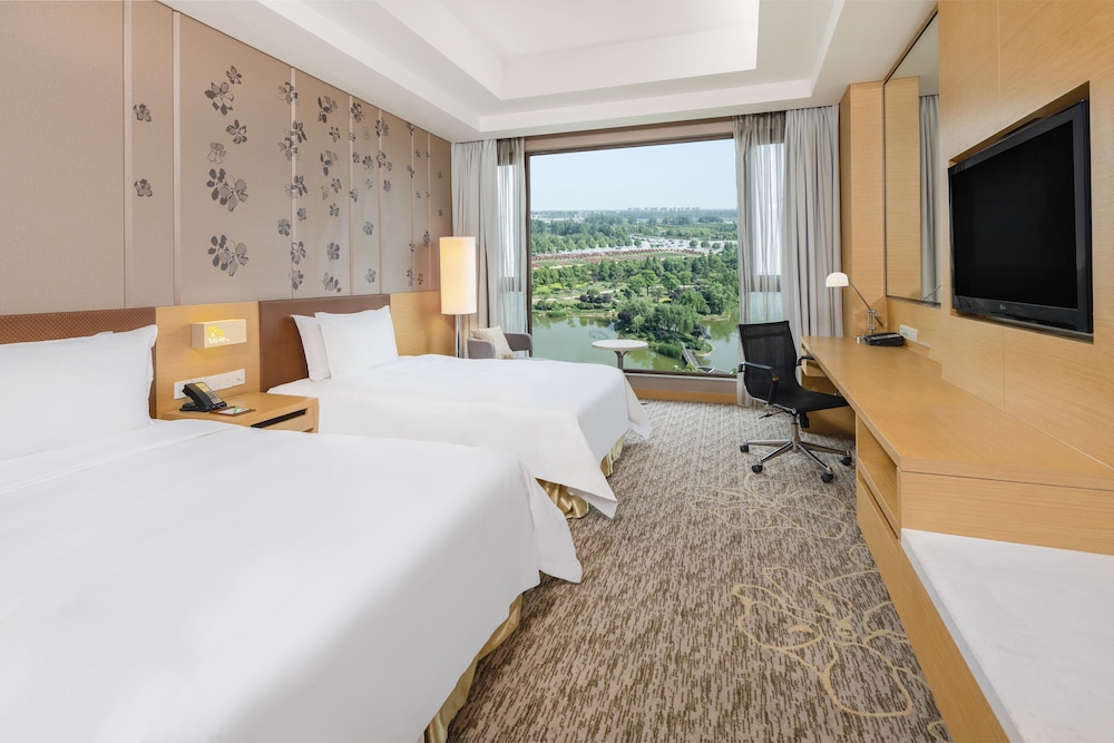 Standard, Twin Beds, Lake View, Central Building