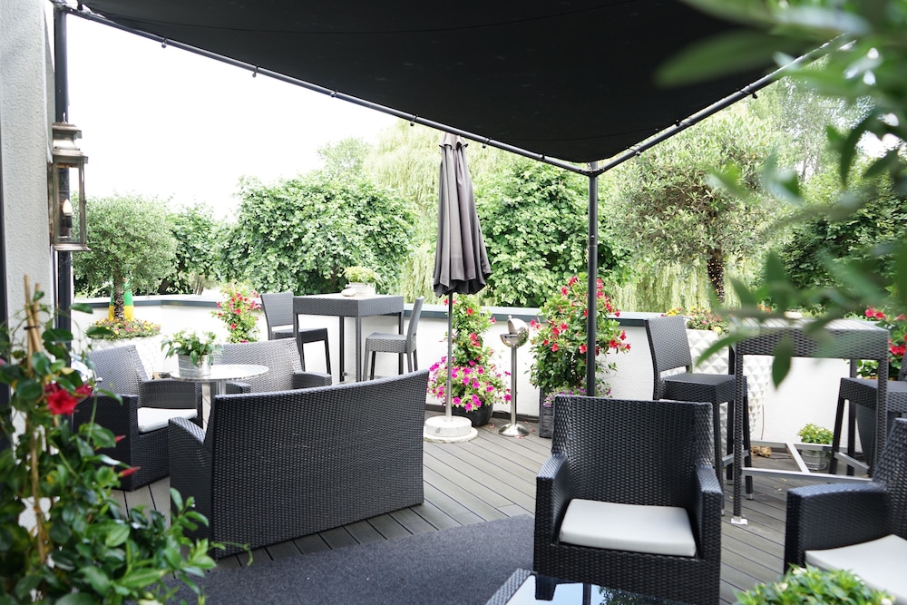 Villahotel Rheinblick 27/50