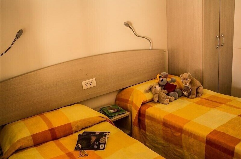 New Camping Le Tamerici 20/50