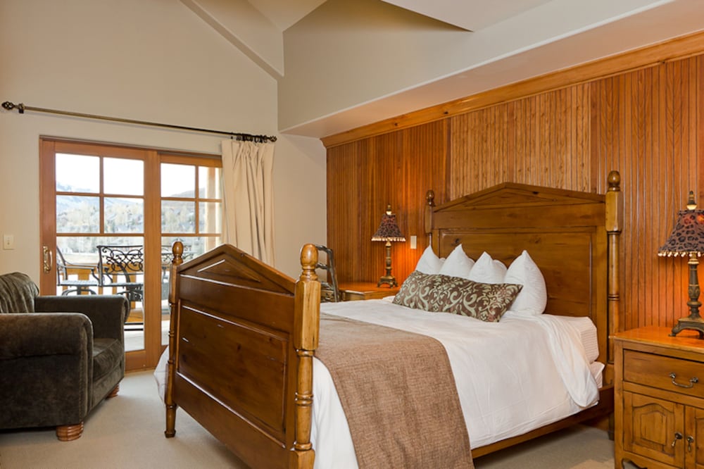 Lodges At Deer Valley 23/81