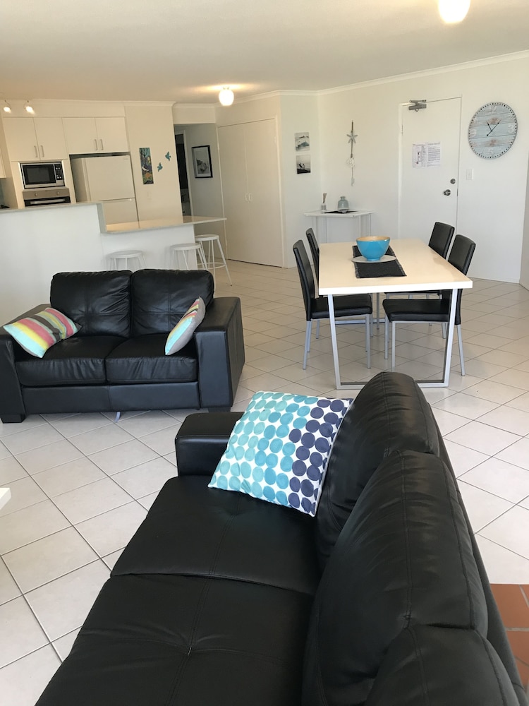 Sanctuary Beach Resort 24/50