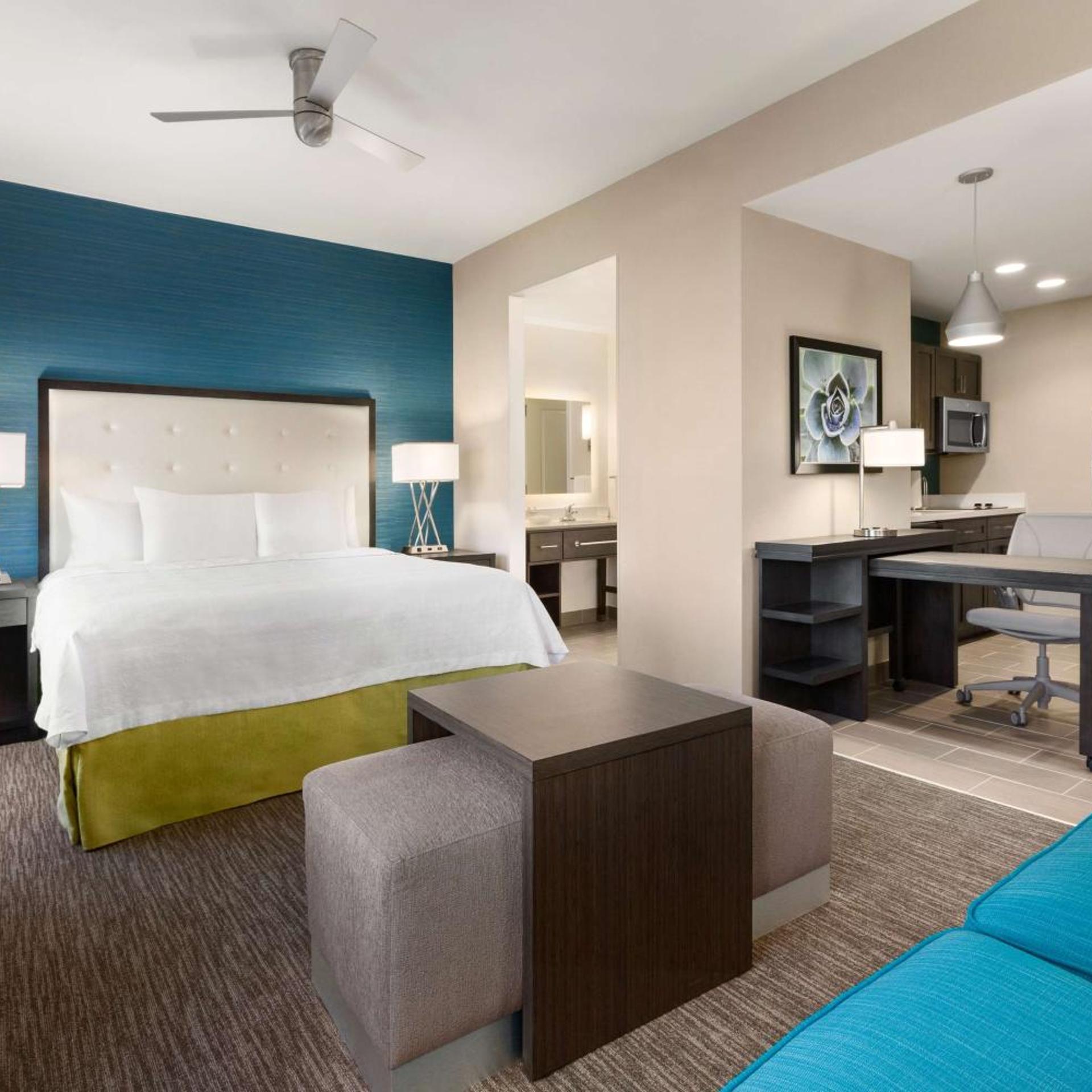 STUDIO, SUITE, KING BED, ACCESSIBLE