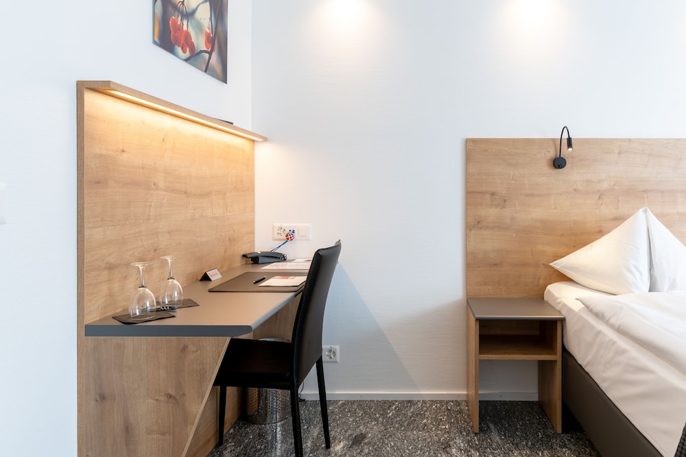 Hotel Sursee 27/34