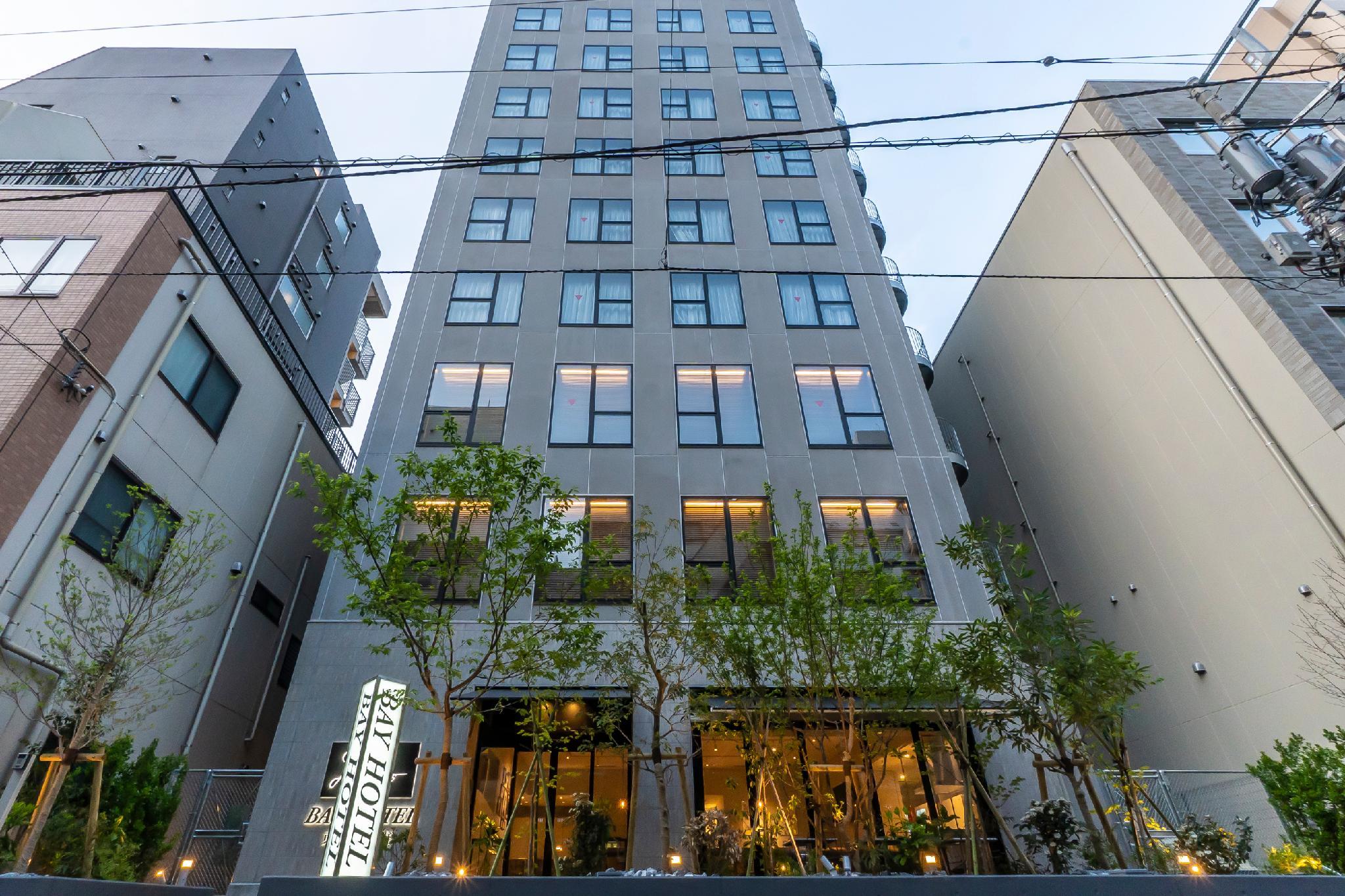 Hollywood, Comfort, Twin Beds, No Bathroom