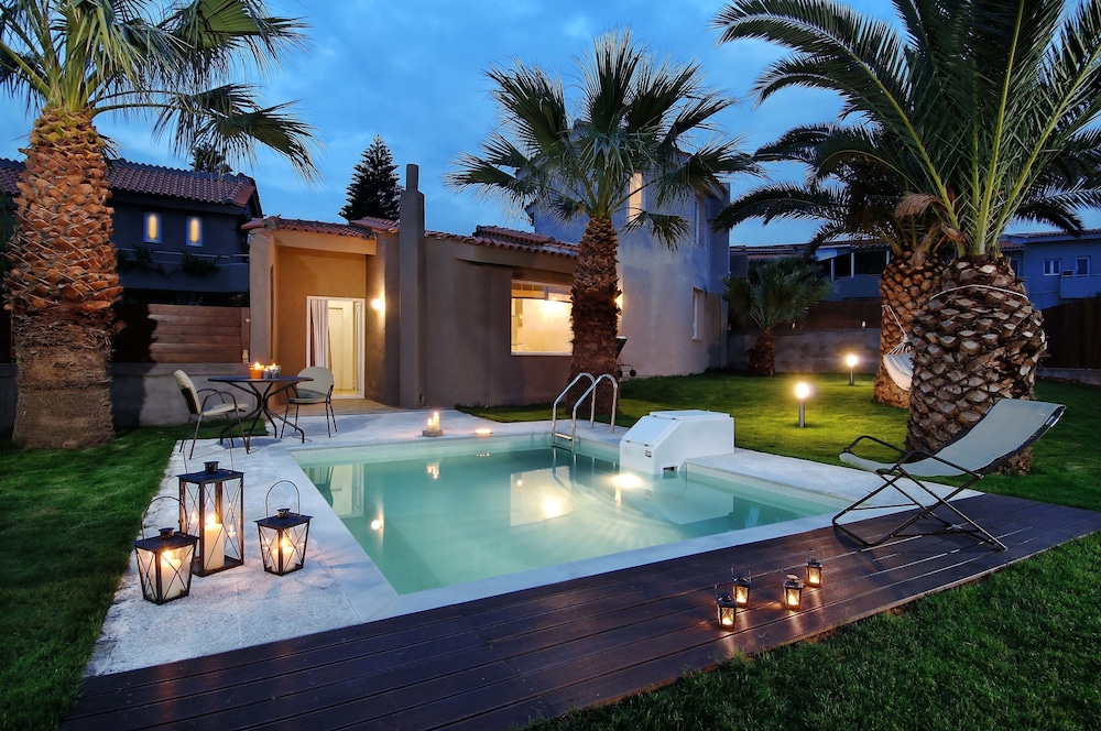 Paradise Island Villas 72/79