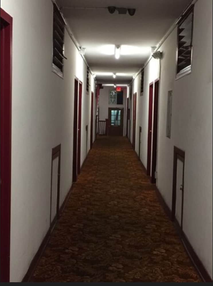 Roxy Hotel Hollywood 7/58