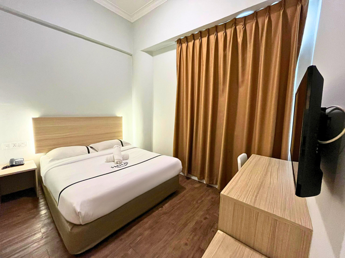 Sky Hotel Chow Kit PWTC 3/11