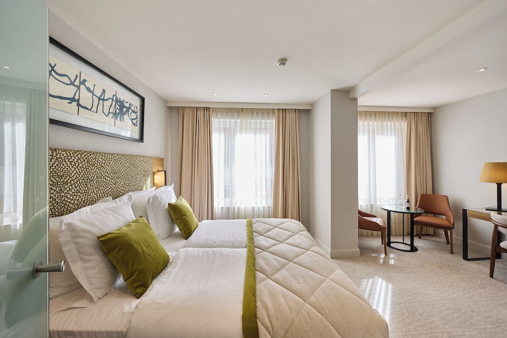 Hotel Aragon 32/68