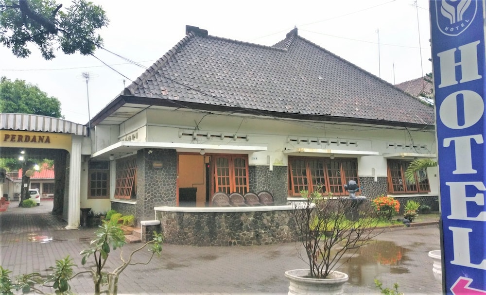 Hotel Perdana by ZUZU 2/65