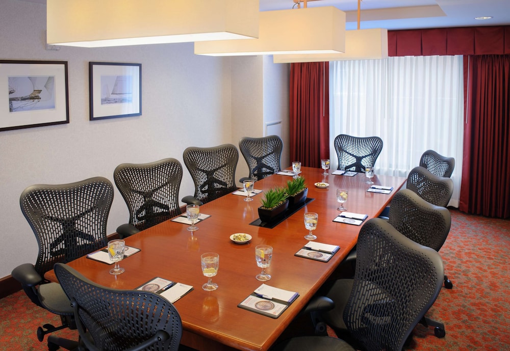 Hilton Garden Inn Portland Downtown Waterfront 41/41