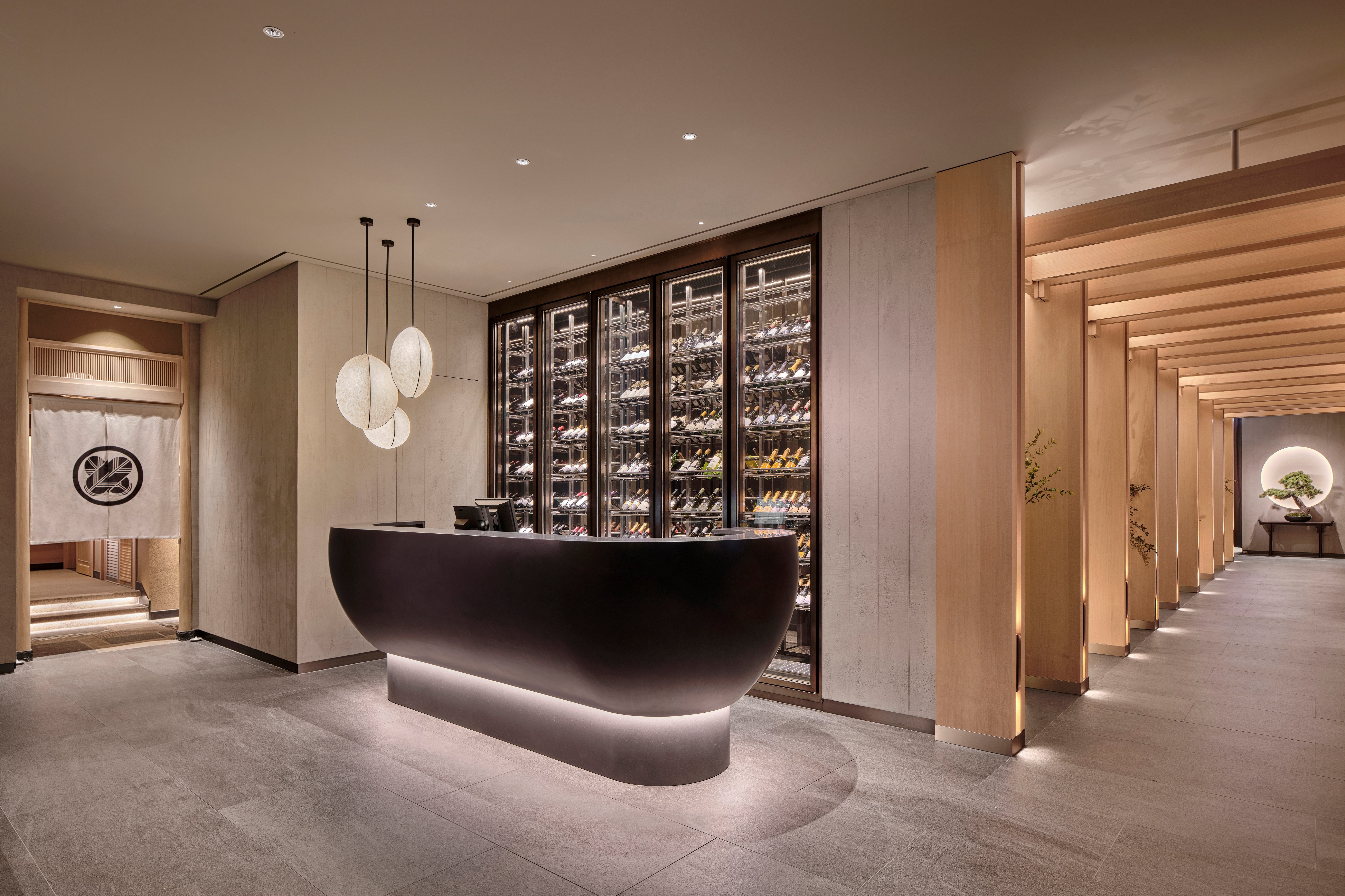 Grand Intercontinental Seoul Parnas 11/78