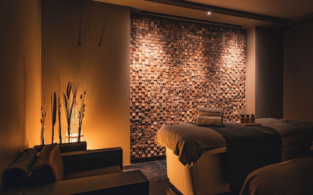 Le Parc Hotel Restaurants And Spa 32/50