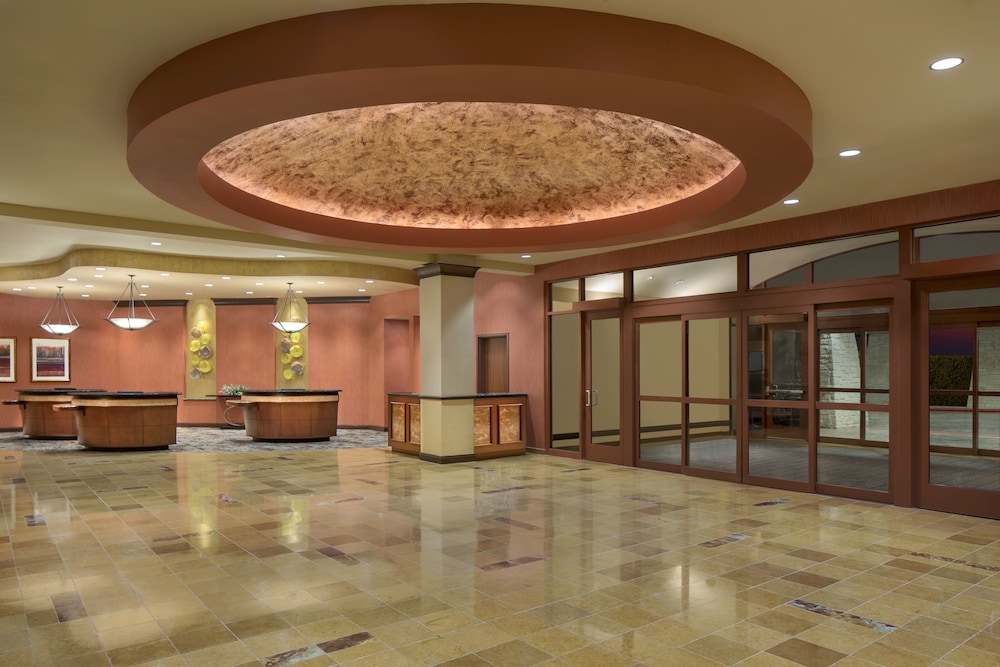 Embassy Suites by Hilton San Marcos Conference Center 10/76