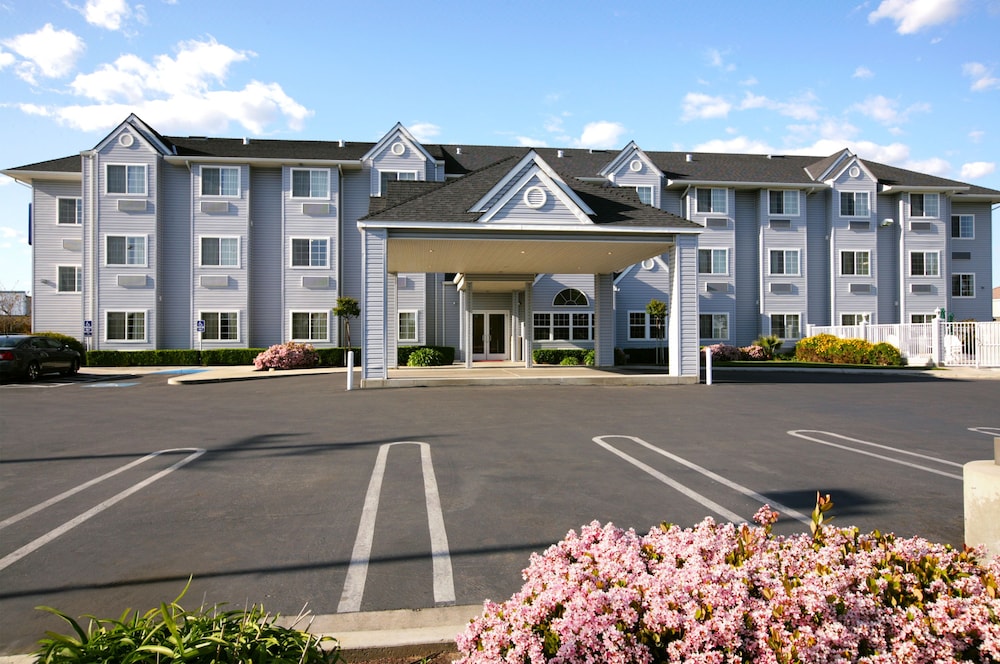 Microtel Inn And Suites Modesto Ceres 17/23