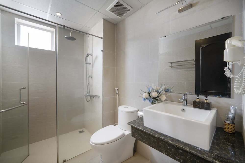 Royal Family Hotel Da Nang 47/50