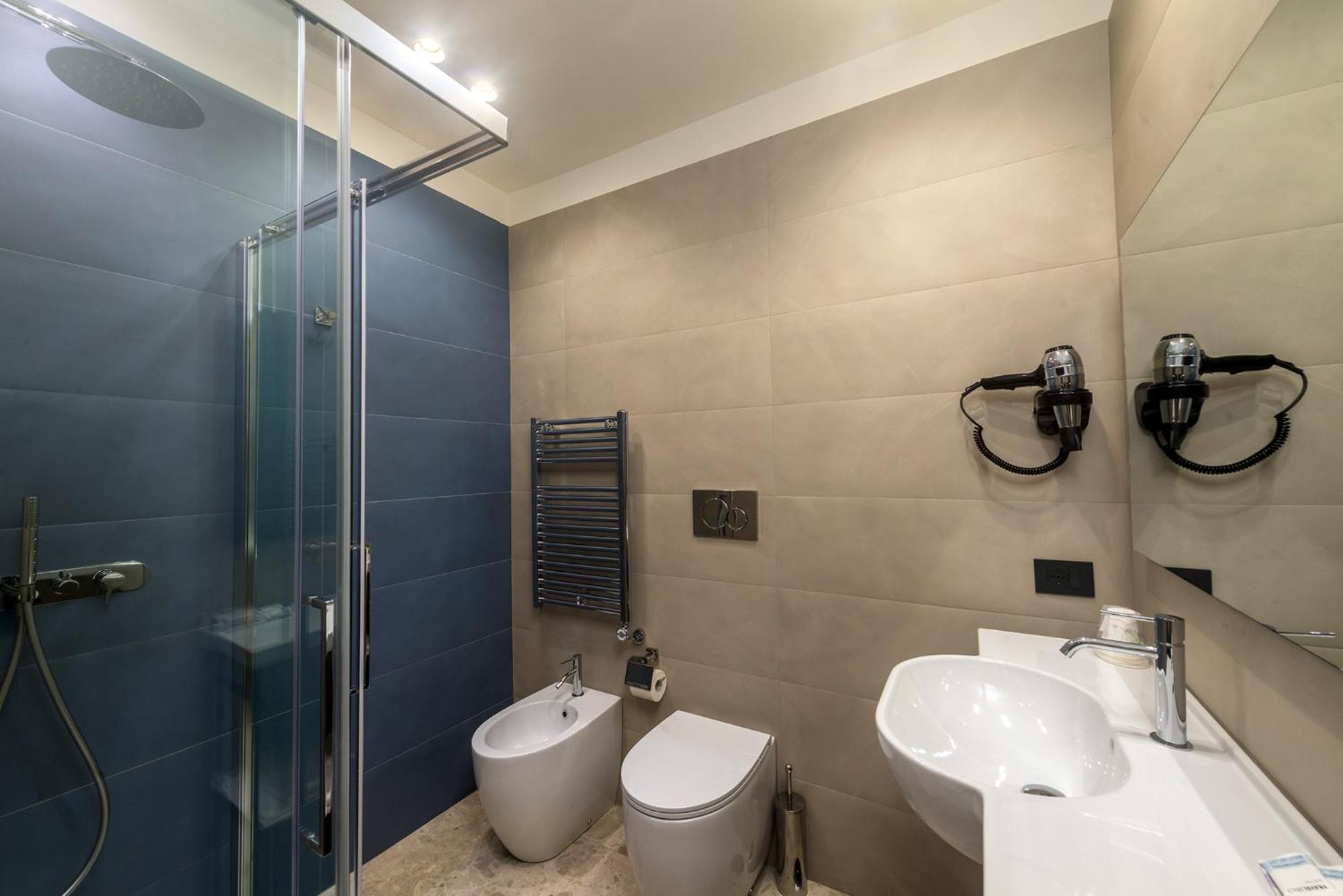 Hotel Vittoria 54/55