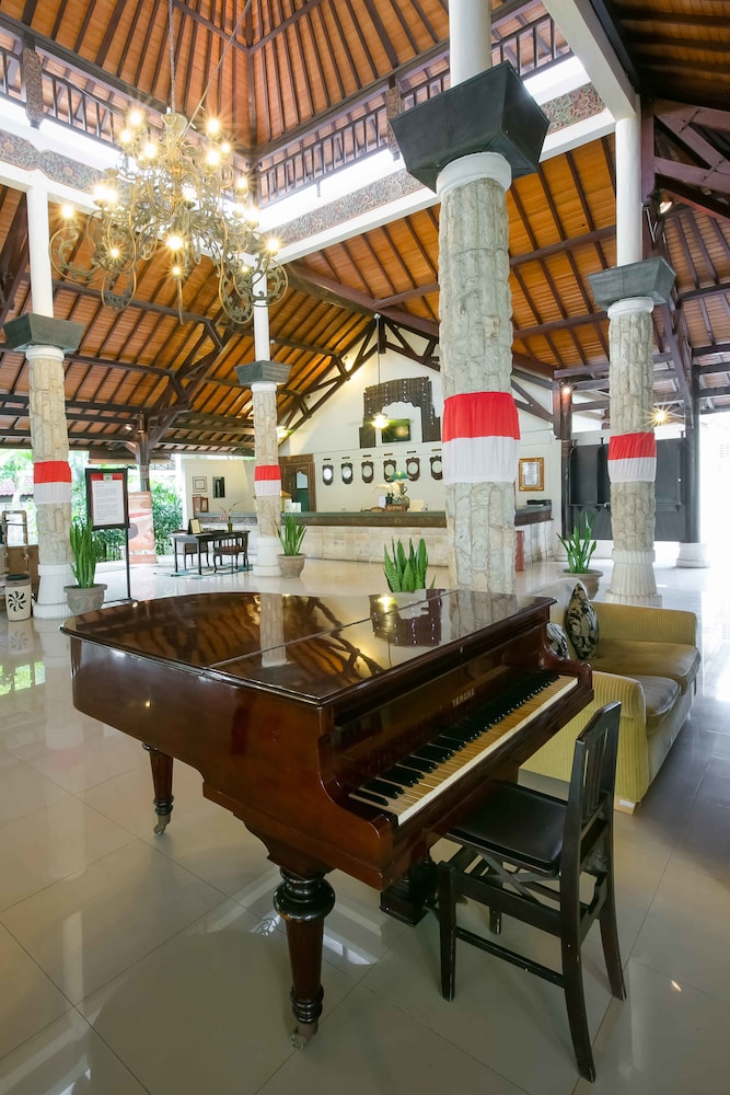 Legian Paradiso 10/67